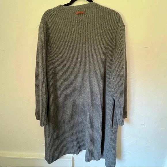 Trovata Long Gray Cozy Cardigan Sz M - Picture 3 of 4